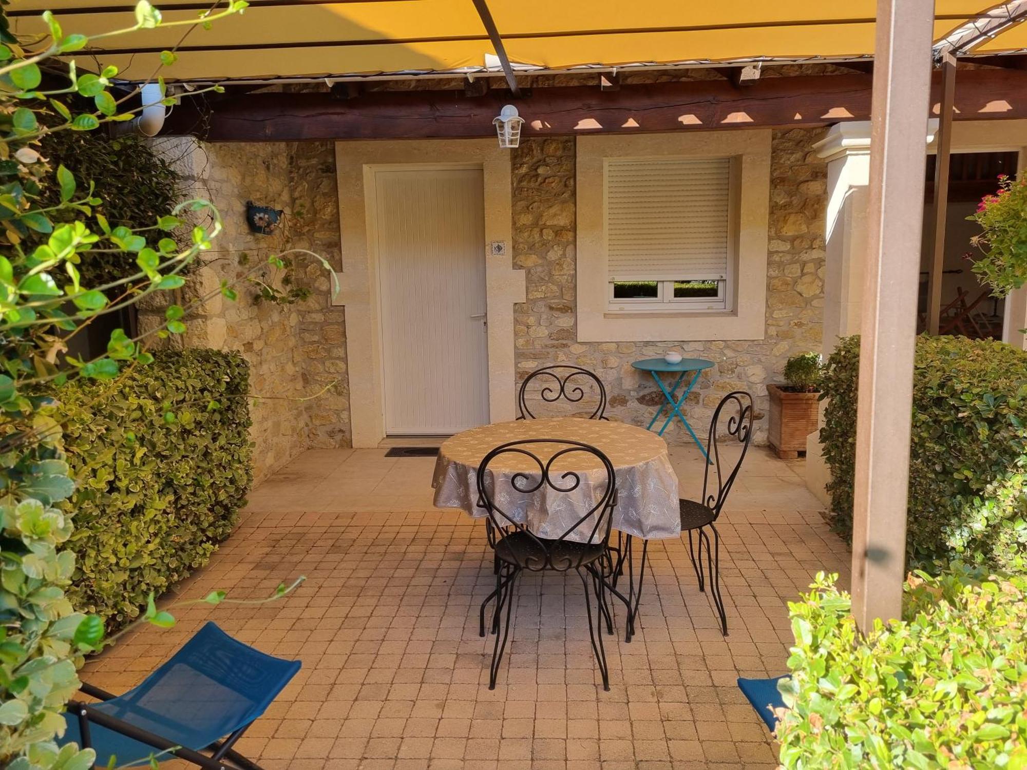 La Fanette Hotel Montbrison-sur-Lez Екстериор снимка